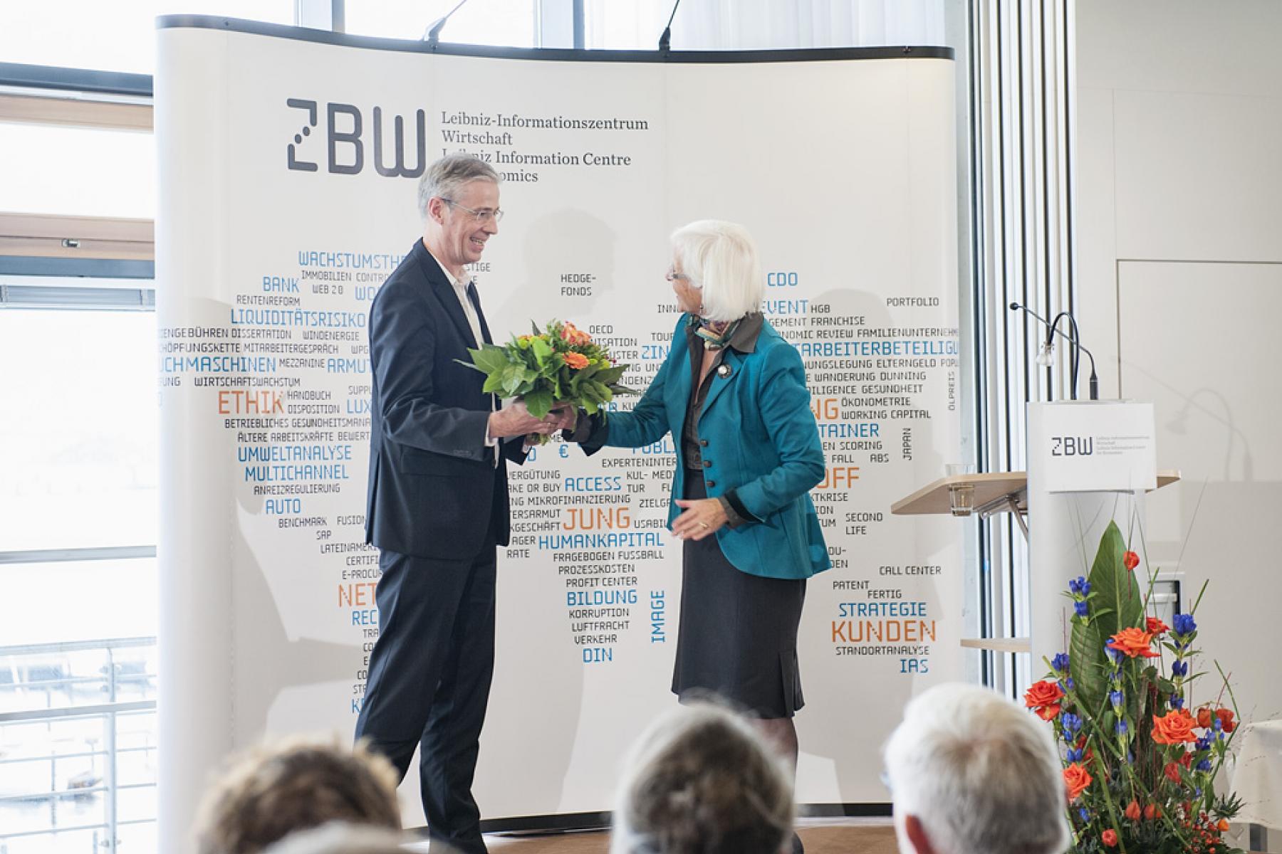 Verleihung der Bibliothek des Jahres 2014 an die ZBW