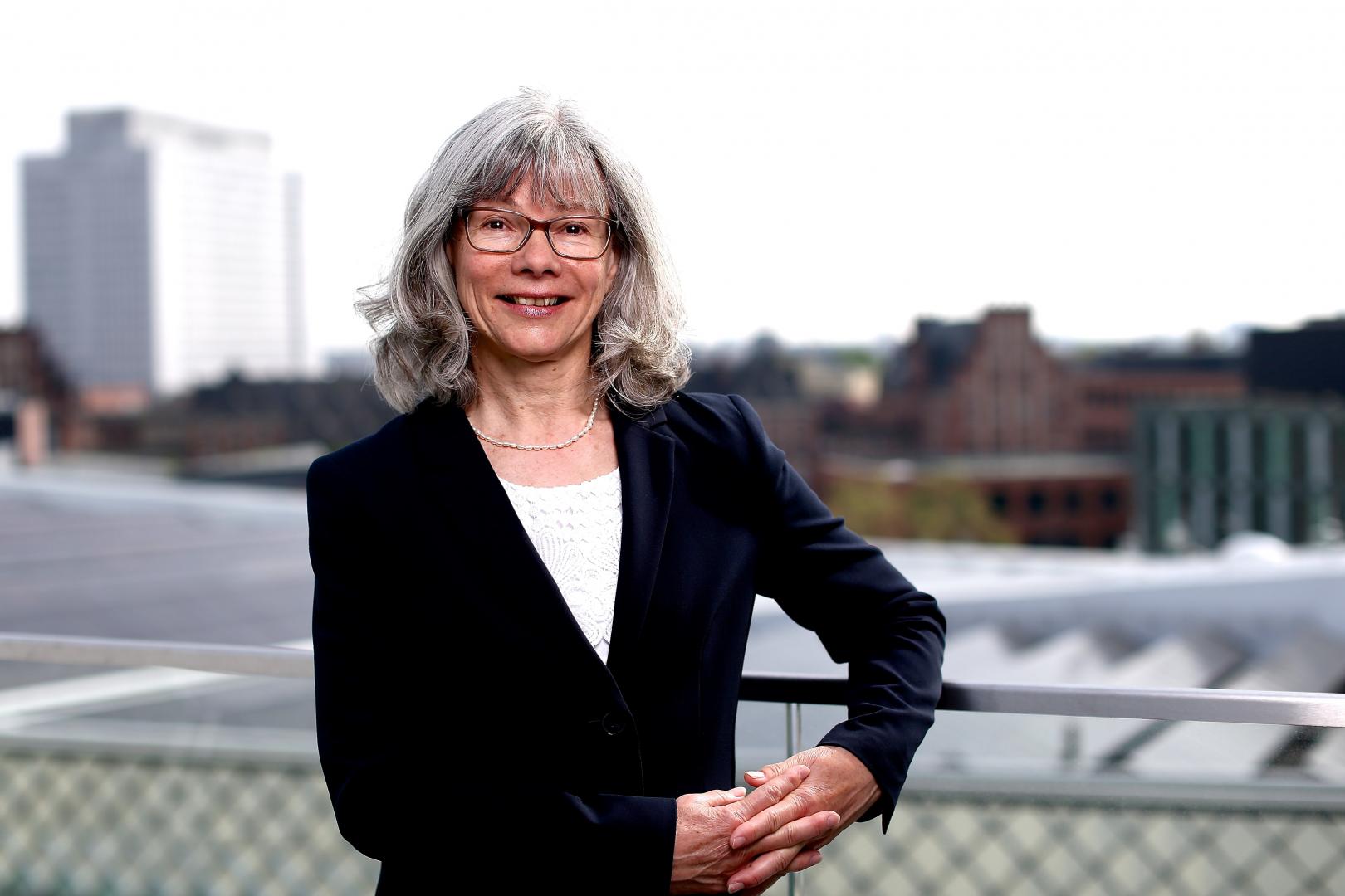 Portrait dbv-Bundesgeschäftsführerin Barbara Schleihagen