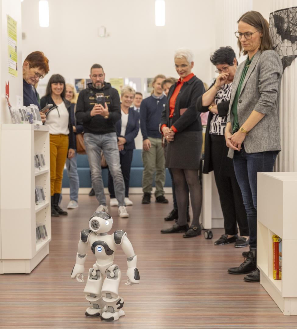 Nao-Roboter und Zuschauer